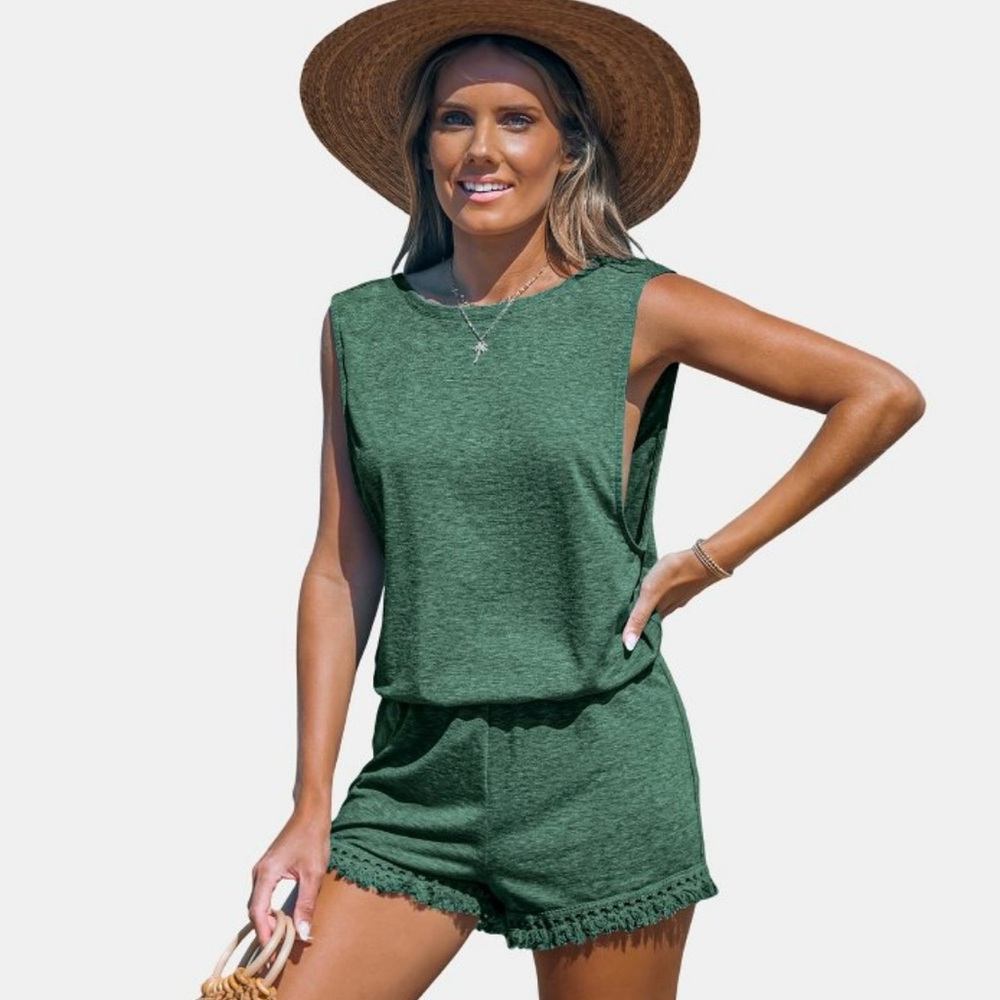 Cupshe Emerald Green Sleeveless Romper with Fringe Shorts